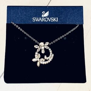 Swarovski Dragonfly and Butterfly Circle Necklace 851818